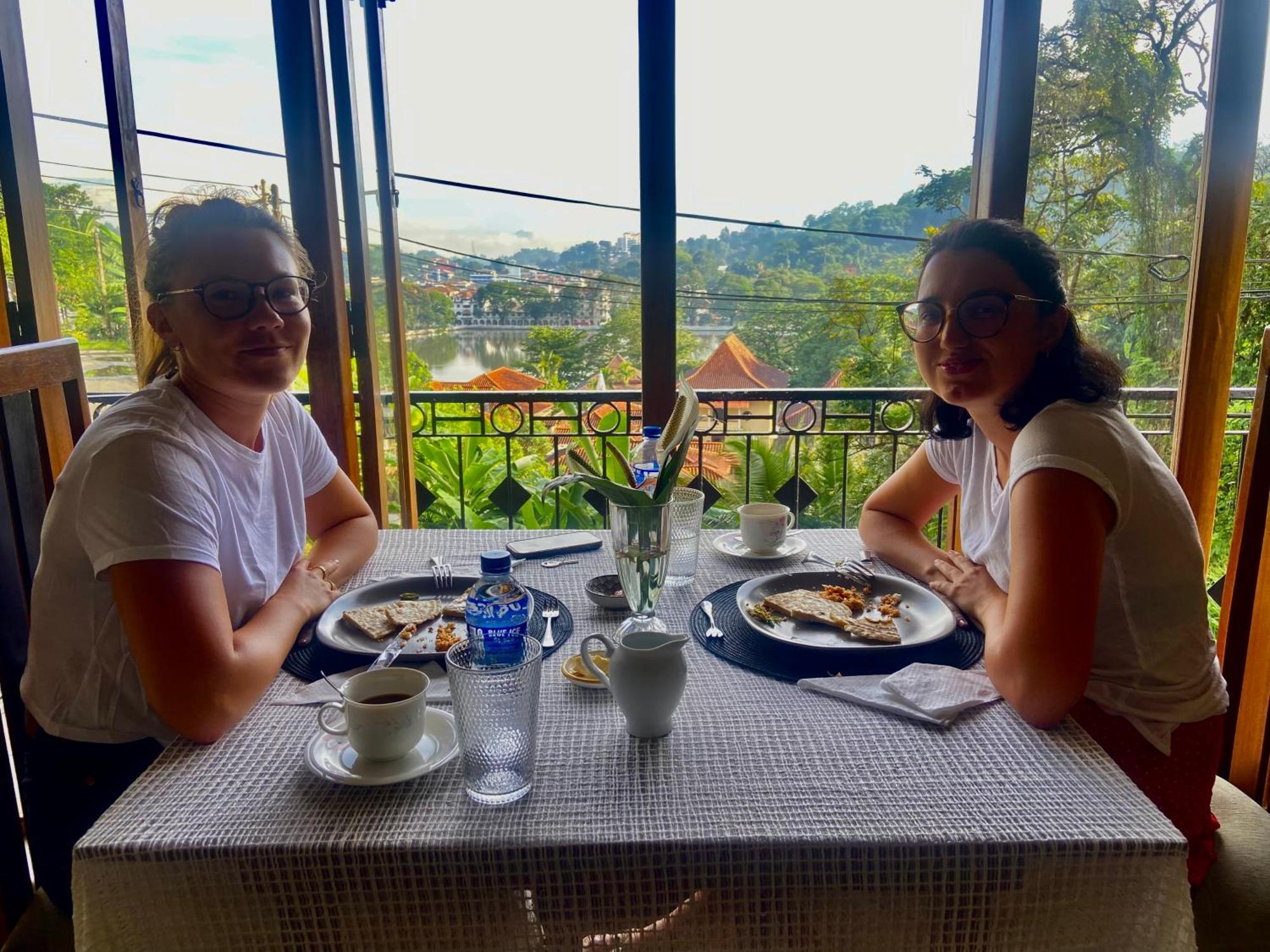 Sesatha Lake Kandy Exterior photo